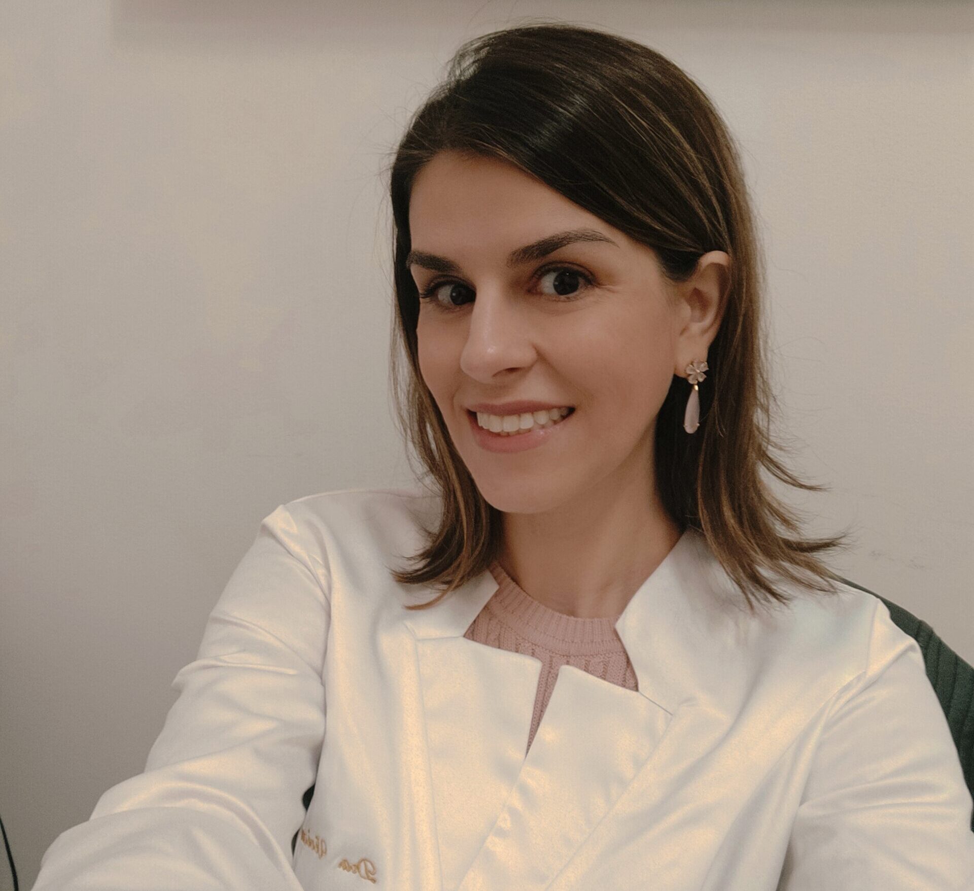 Foto da Dra. Vivian Bhering Trindade